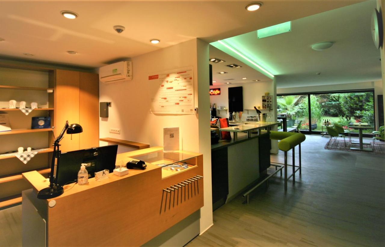 Schacht34 Hotell Oberhausen  Exteriör bild