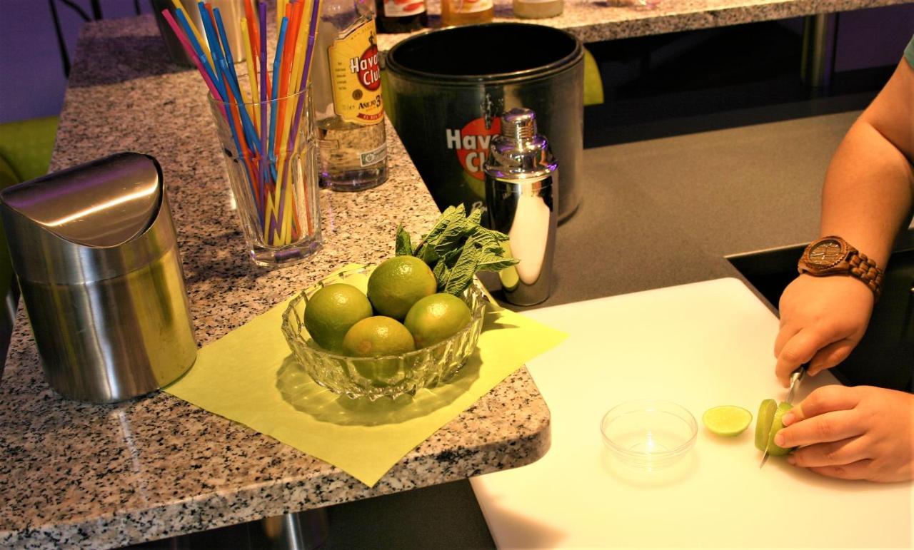 Schacht34 Hotell Oberhausen  Exteriör bild